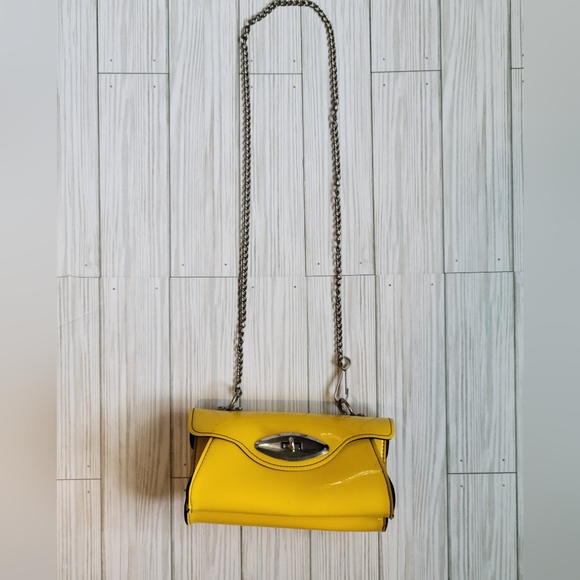 Vintage Retro Patent Yellow Double Sided Purse With Chain Strap - Picture 6 of 13